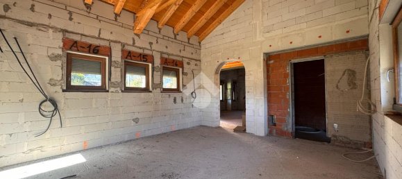 5 Schlafzimmer Villa in Seren del Grappa, Italy, Nr. 353928 17