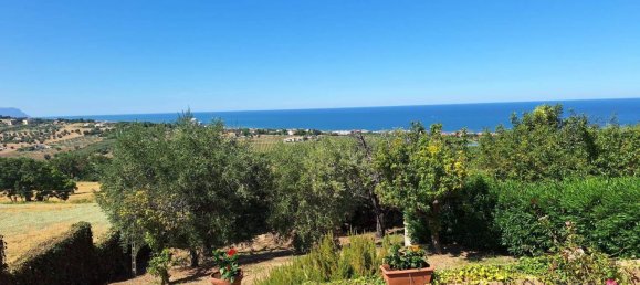 7-Zimmer Villa in Civitanova Marche, Italy, Nr. 144036 5