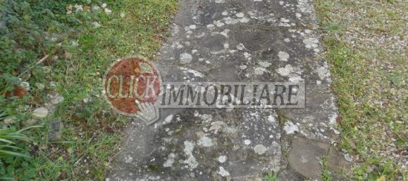 8 rooms House in Vicchio, Italy No. 108300 22