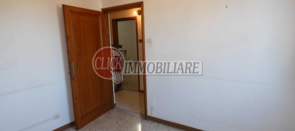 8 rooms House in Vicchio, Italy No. 108300 13