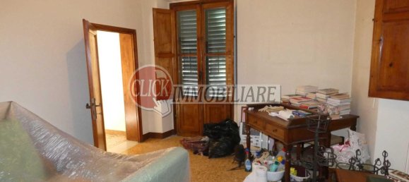 8 rooms House in Vicchio, Italy No. 108300 3