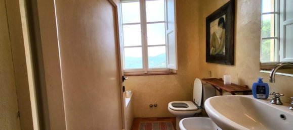 Дом с 8 спальнями в Камайоре, Италия № 377448 16