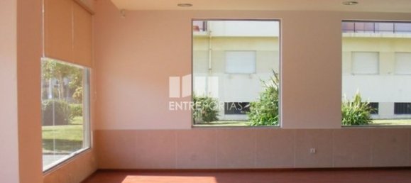 عقار تجاري في Viana do Castelo, Portugal 275متر مربع رقم 76930 2