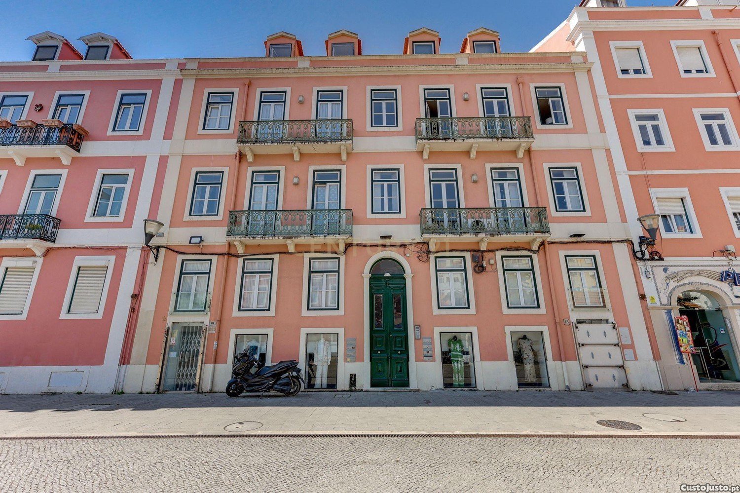 2 bedrooms Apartment in Oeiras, Portugal No. 230851