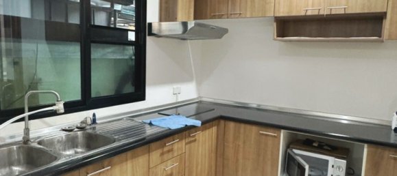 Casa de 4 dormitorios en Nong Khaem, Thailand No. 74184 3