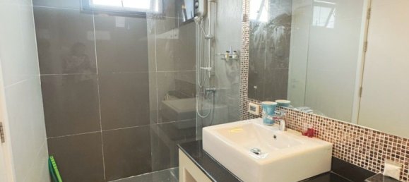 Casa de 4 dormitorios en Nong Khaem, Thailand No. 74184 8