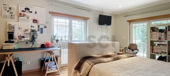 5 Schlafzimmer Haus in Corroios, Portugal, Nr. 107193 16