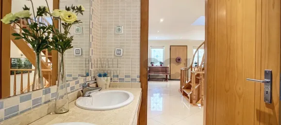 5 Schlafzimmer Haus in Corroios, Portugal, Nr. 107193 19