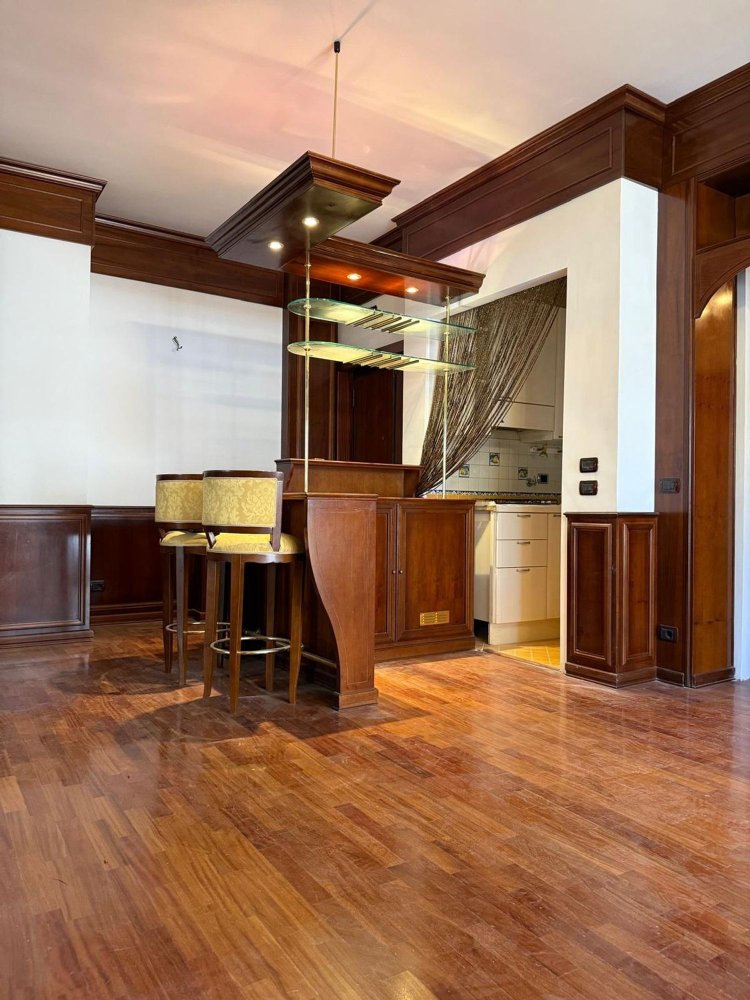 2 Schlafzimmer Wohnung in Rome, Italy, Nr. 321587