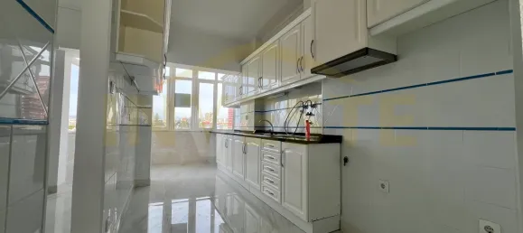 4 chambres Appartement à Cascais, Portugal No. 66998 14