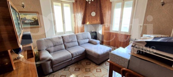 Дом с 4 спальнями в Ассизи, Италия № 126255 17