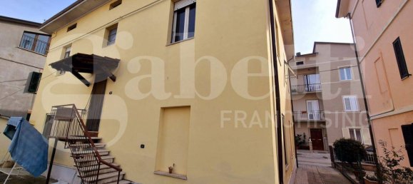 Дом с 4 спальнями в Ассизи, Италия № 126255 8