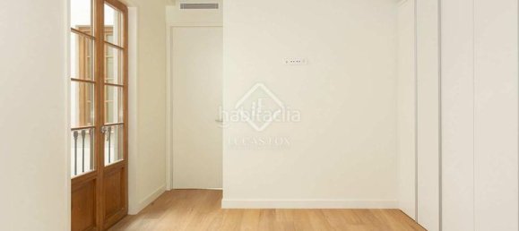 3 chambres Appartement à Eixample, Spain No. 127781 13