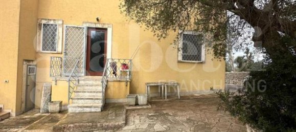 Villa de 5 habitaciónes en Ostuni, Italy No. 31913 14