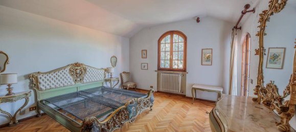 6 bedrooms Villa in Livorno, Italy No. 164001 43