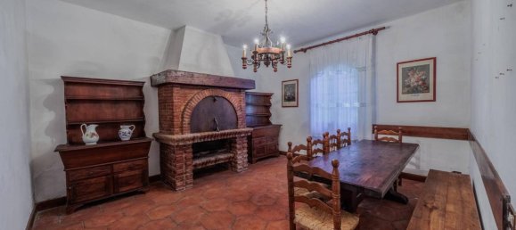 6 bedrooms Villa in Livorno, Italy No. 164001 26