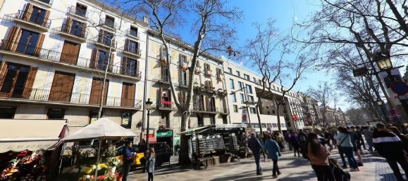 3 غرف نوم شقة في Ciutat Vella, Spain رقم 25635 10