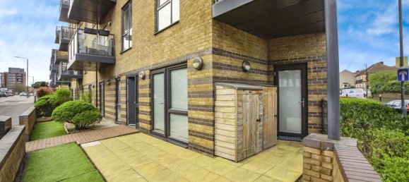 Квартира с 2 спальнями в Бекслихит, Великобритания № 10800 13