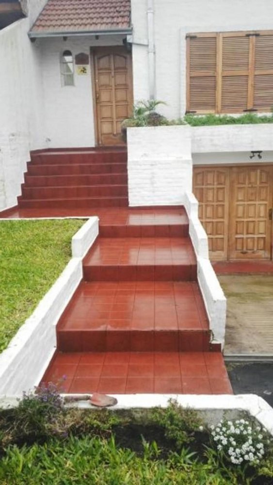 3 Schlafzimmer Haus in Esteban Echeverria, Argentina, Nr. 7419