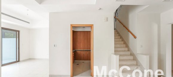 4 Schlafzimmer Villa in Reem, UAE, Nr. 34372 5