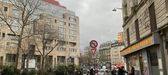 2 bedrooms Apartment in Paris, France No. 149282 8