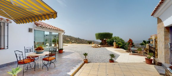 Вилла с 4 спальнями в Саялонга, Испания № 46008 33