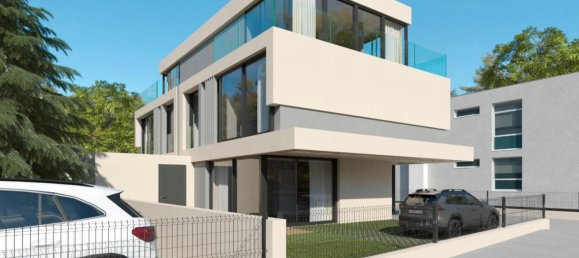  Land in Schwechat, Austria No. 130122 3