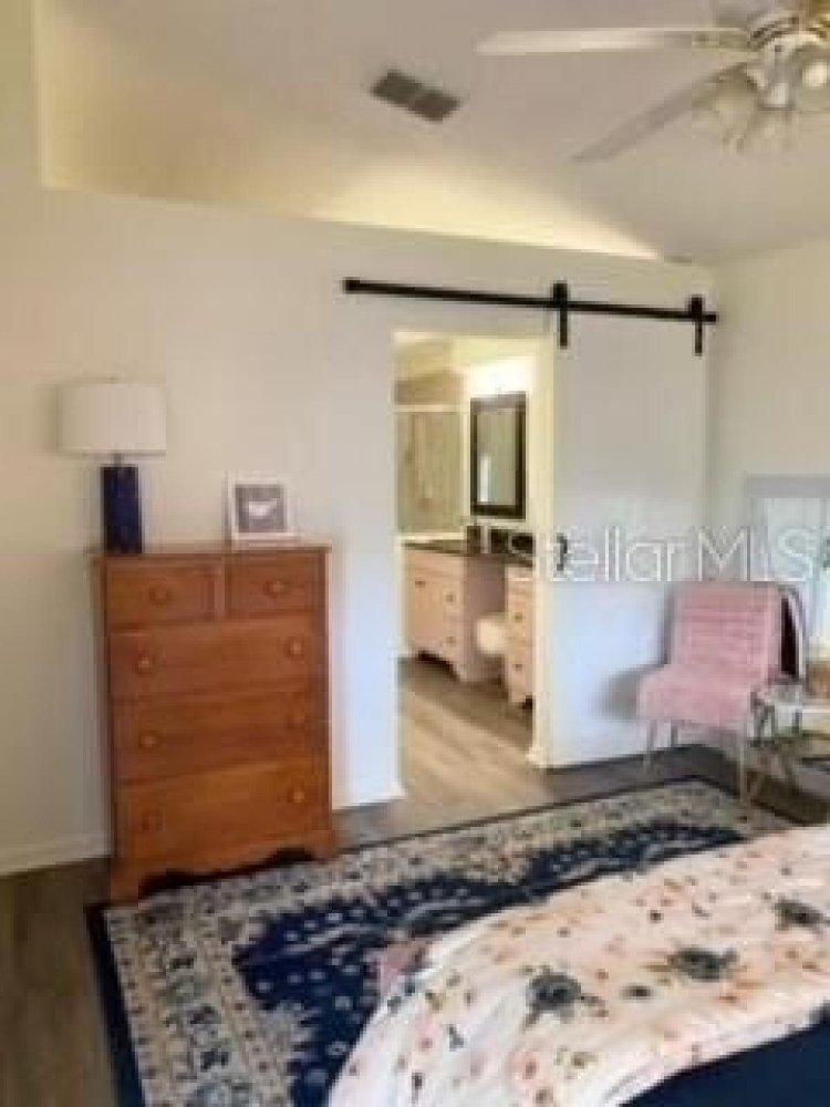 3 bedrooms House in Palm Harbor, USA No. 412874