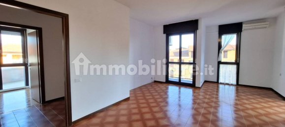 Apartamento de 2 dormitorios en Veniano, Italy No. 235871 5
