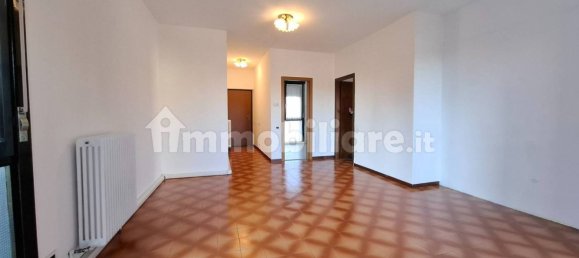 Apartamento de 2 dormitorios en Veniano, Italy No. 235871 16