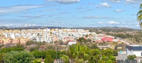 3 bedrooms Townhouse in Alicante, Spain No. 186471 8