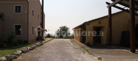 4 bedrooms House in San Marcello, Italy No. 295001 6