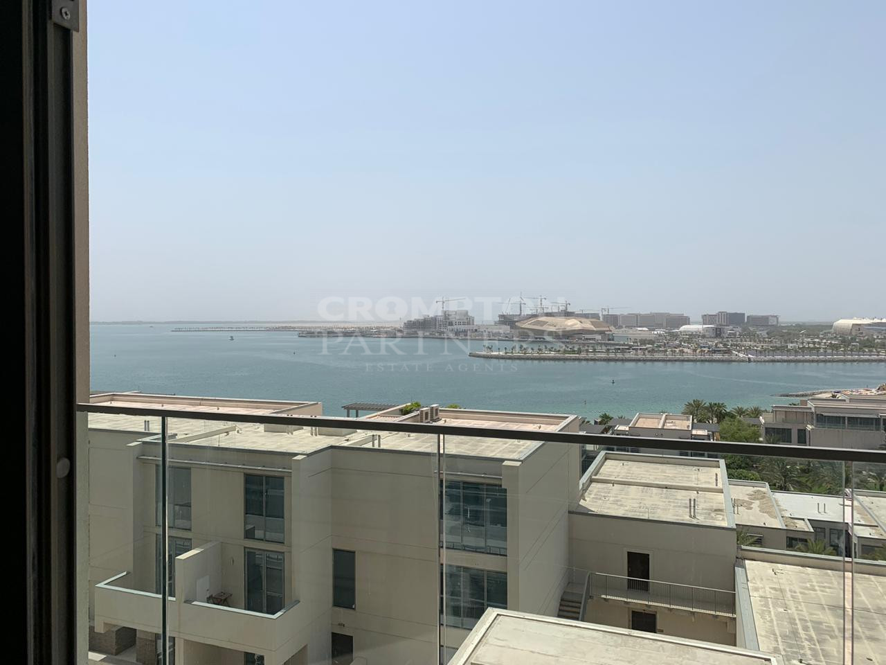 4 Schlafzimmer Wohnung in Al Raha Beach, UAE, Nr. 7391