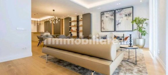 3 bedrooms Apartment in Milan, Italy No. 316920 4