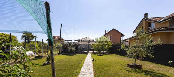 3-Zimmer Haus in Mariano Comense, Italy, Nr. 361479 35