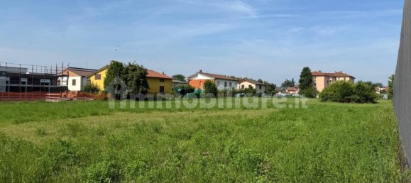 1200m² Land in Chiari, Italy No. 280209 2