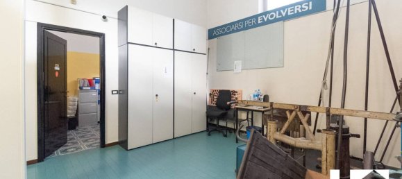 Коммерческая недвижимость с 2 комнатами в Брешиа, Италия № 52584 6