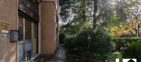 Коммерческая недвижимость с 2 комнатами в Брешиа, Италия № 52584 26