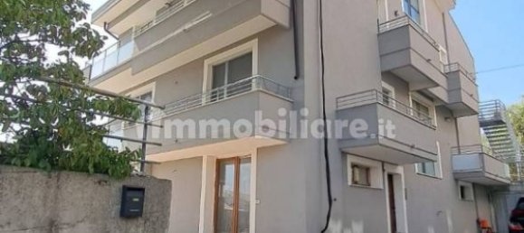 Квартира с 3 спальнями в Пескара, Италия № 342143 15