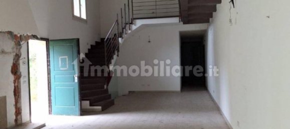 Oficina de 4 habitaciónes en Rezzato, Italy No. 6635 21