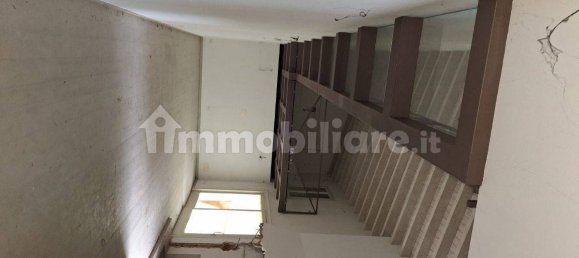 Oficina de 4 habitaciónes en Rezzato, Italy No. 6635 26