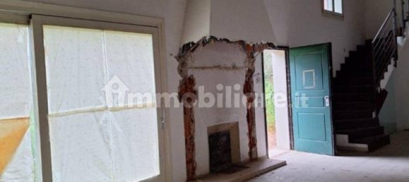 Oficina de 4 habitaciónes en Rezzato, Italy No. 6635 4