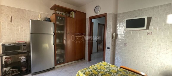 3 rooms Apartment in Casoria, Italy No. 1905 11