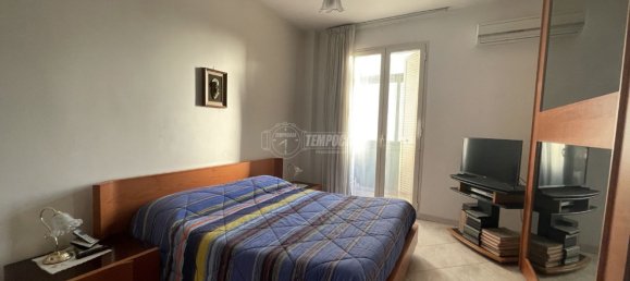 3 rooms Apartment in Casoria, Italy No. 1905 12
