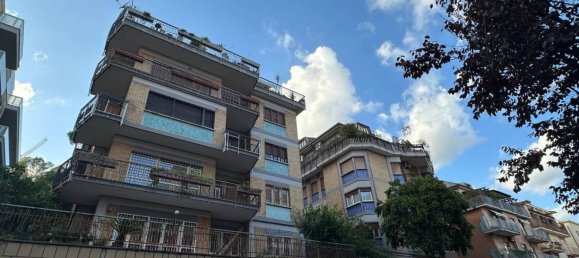 1 bedroom Penthouse in Rome, Italy No. 345559 8