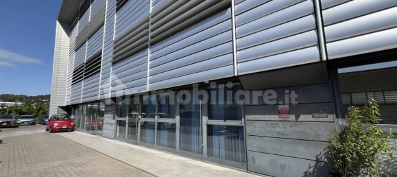 2-salle Propriété commerciale à Perugia, Italy No. 279881 5