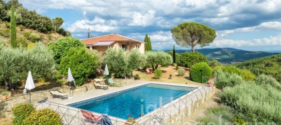 Villa de 5 dormitorios en Passignano sul Trasimeno, Italy No. 381074 21