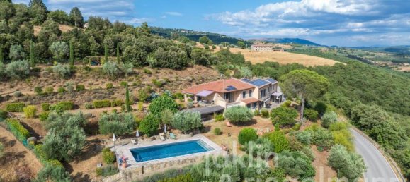 5 bedrooms Villa in Passignano sul Trasimeno, Italy No. 381074 14