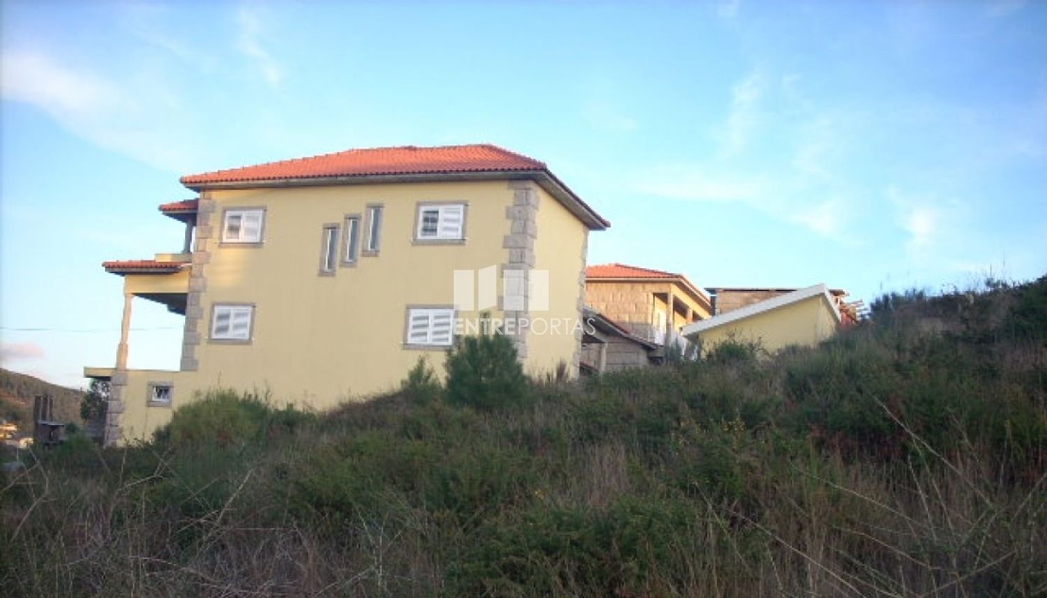  قطعة أرض في Baiao, Portugal 524متر مربع رقم 50675