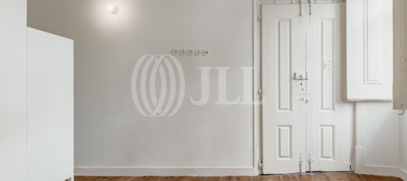 3 bedrooms Apartment in Lisbon, Portugal No. 136098 15